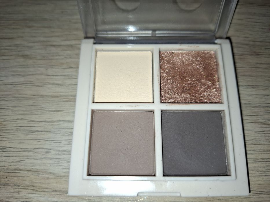 Paleta cieni Paese