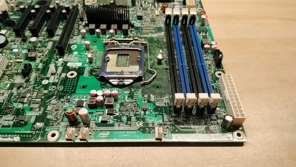 Płyta główna serwerowa Intel Server Board S1200BTL (LGA/Socket 1155)