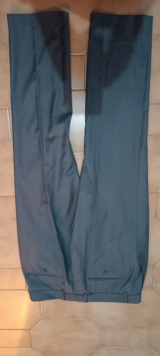 Calças Sociais Elegantes( 10€ por calça)