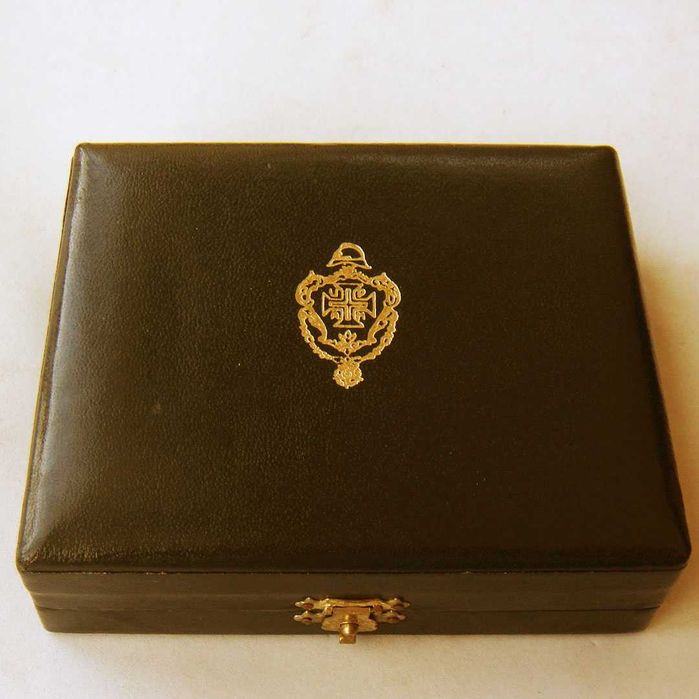 Medalha de Bronze dos Bombeiros Voluntários Portuenses por J RODRIGUES