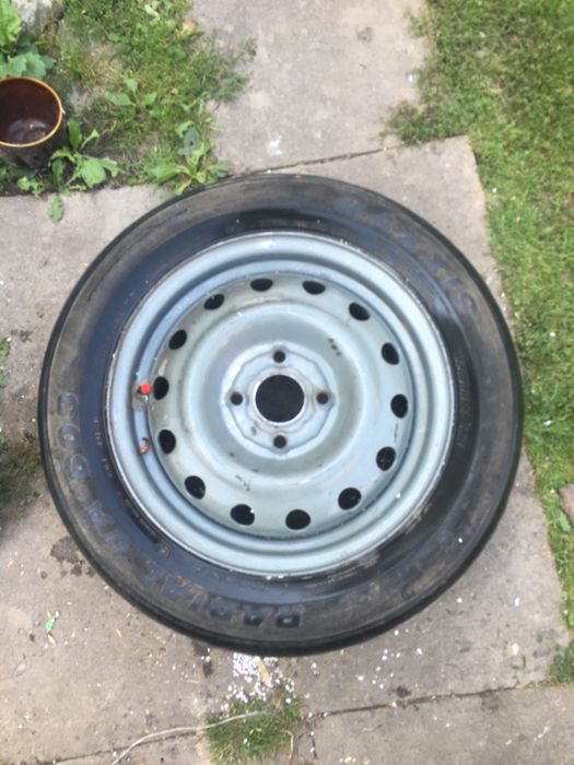 Продам диск, резина в подарунок