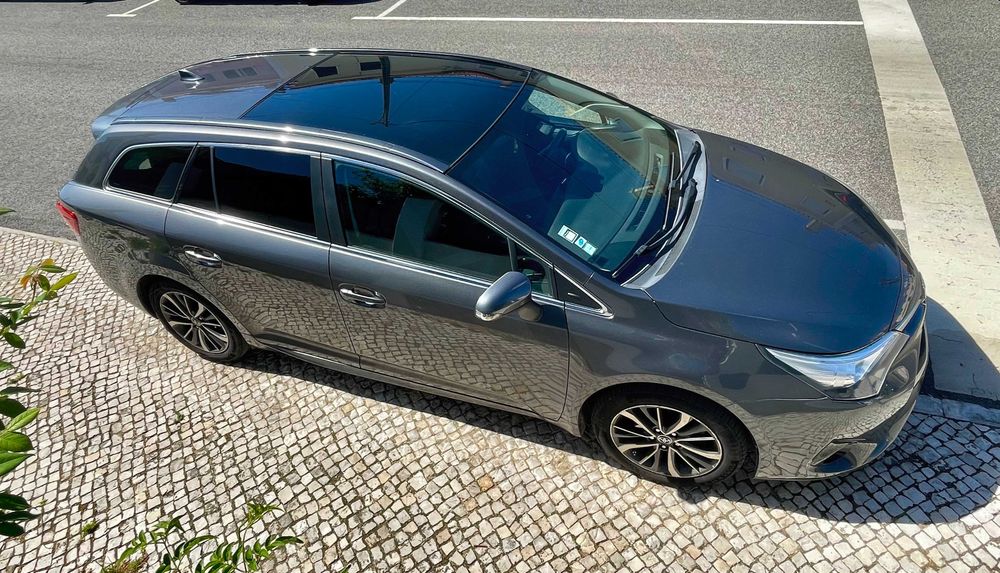 Carrinha Toyota Avensis 1.6 D-4D Executive Full Extras