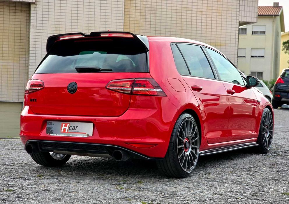 Volkswagen Golf 7 Gti 2.0Tsi 220Cv DSG (Full Extras)