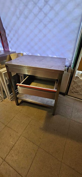 Mesa inox com gaveta