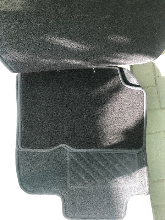 Килимки салону Renault Logan фірмові 6001998218