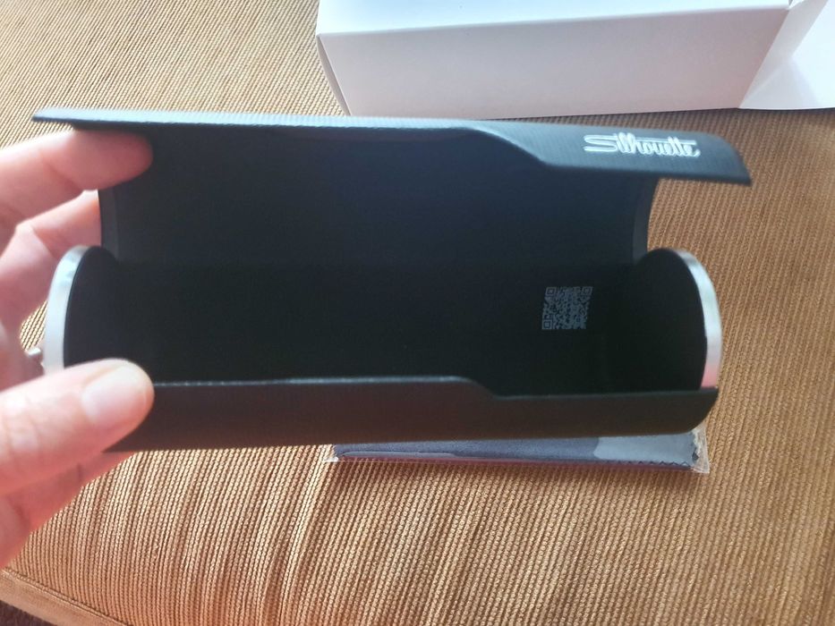 Bolsa para óculos Silhouette nova e original