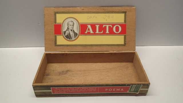 Caixa de charutos vazia da "ALTO"