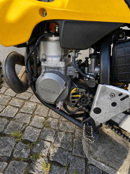 Suzuki RM 250 2T