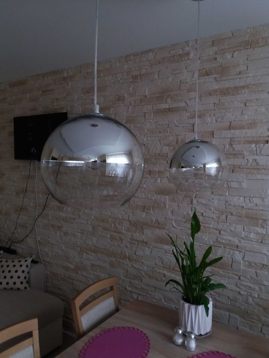 lampa sufitowa duża srebrna kula