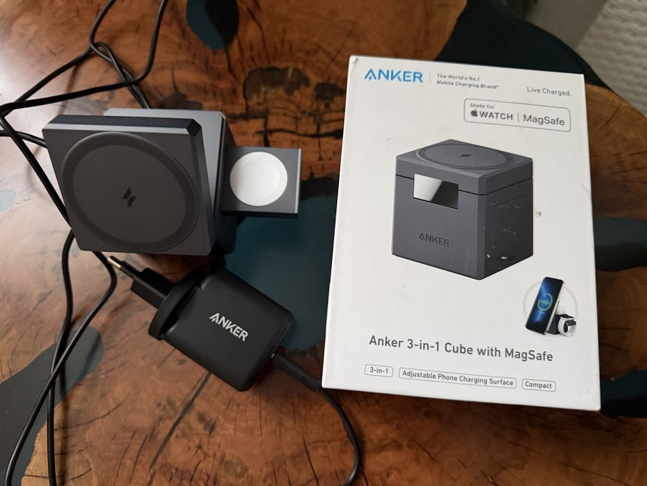 Абсолютно нова преміальна бездротова зарядна станція Anker 3-in-1 Cube з офіційною сертифікацією Apple MagSafe!