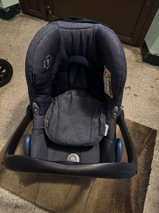 Fotelik Maxi Cosi cabriofix  z baza