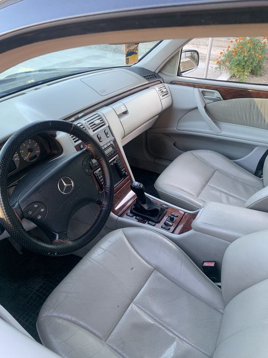 Mercedes e220 cdi w210