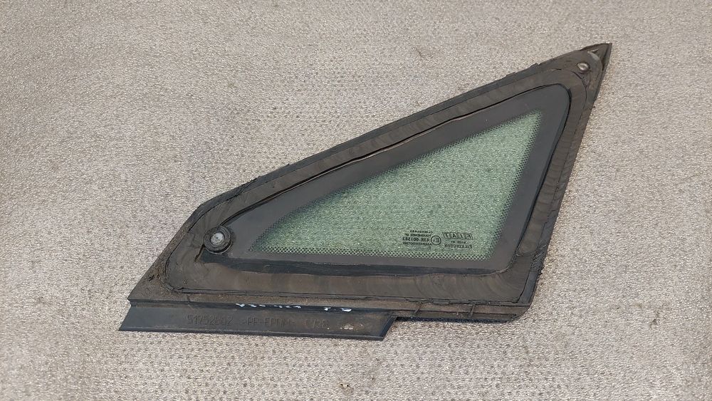 Vidro triangular frente direito FIAT Grande Punto (199_)