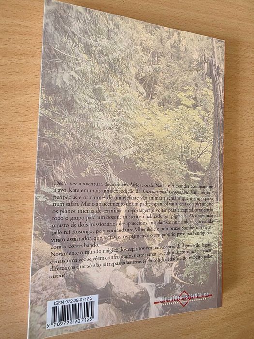 Livro "O Bosque dos Pigmeus" de Isabel Allende