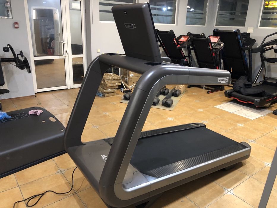 Бігова доріжка Technogym Run Artis Unity 3.0