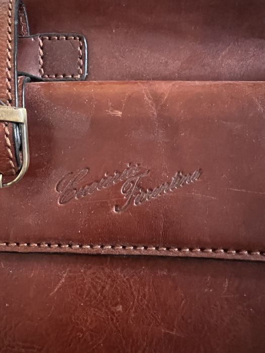 Carteira computador marca :  cuoieria fiorentina