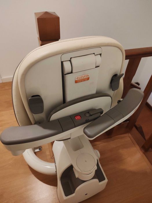 Cadeira elevatória para escadas