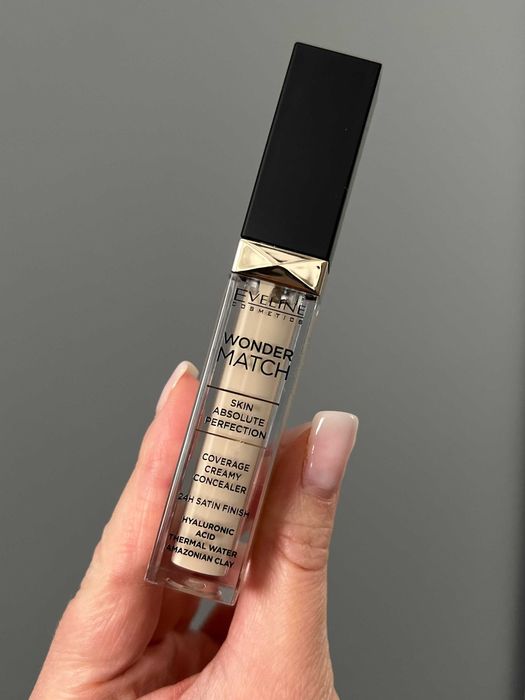 Eveline Cosmetics Wonder Match korektor w płynie 01 Light