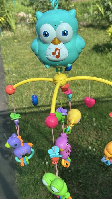 Мобіль на ліжечко «Добрі сни» (музика,світло) з коробкою