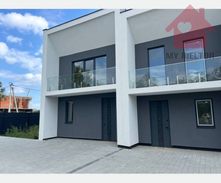 Продаж будинку ( Котедж) не далеко від центру м.Ужгород!