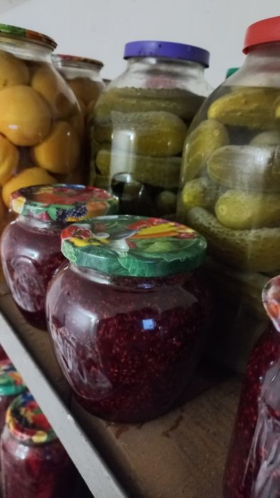 Продам заморожені ягоди малини ,калини.