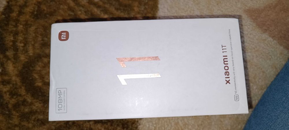 Pudełko z telefonu Xiaomi 11t