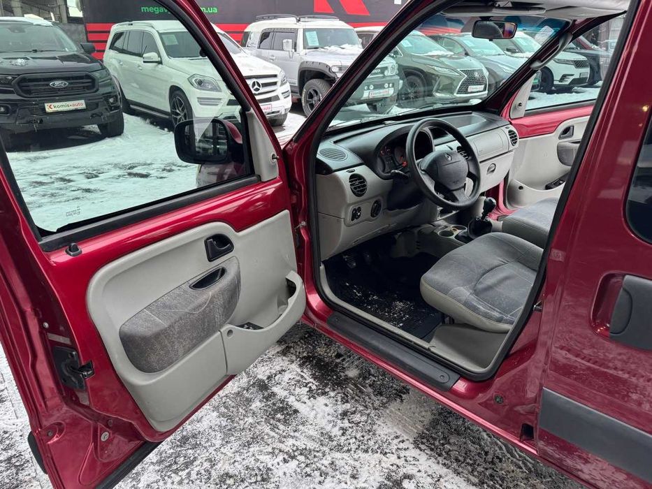 Продам  Renault Kangoo 2005. Можна в розстрочку, під викуп.