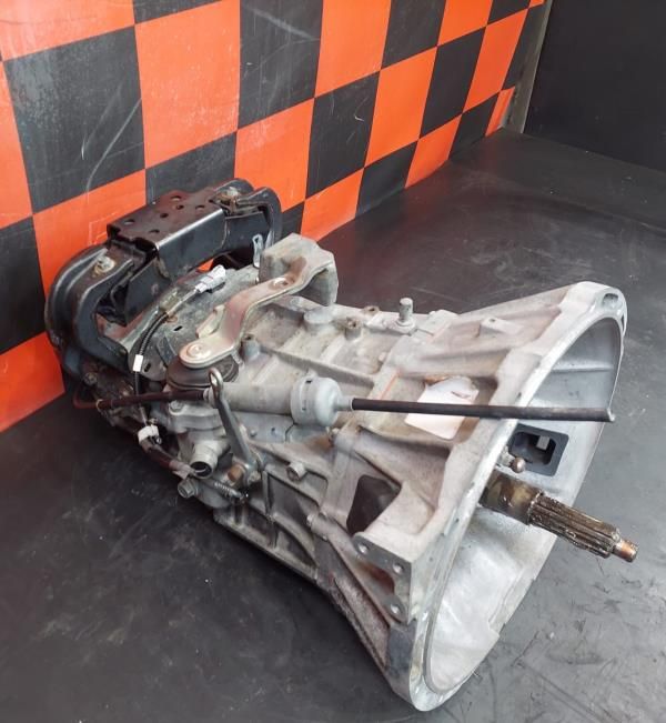 Caixa de velocidades manual TOYOTA Dyna Chassis (KD_, LY_, _Y2_, _U3_,