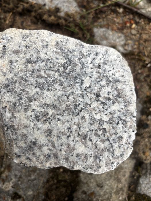 Kostka granitowa używana 10/15