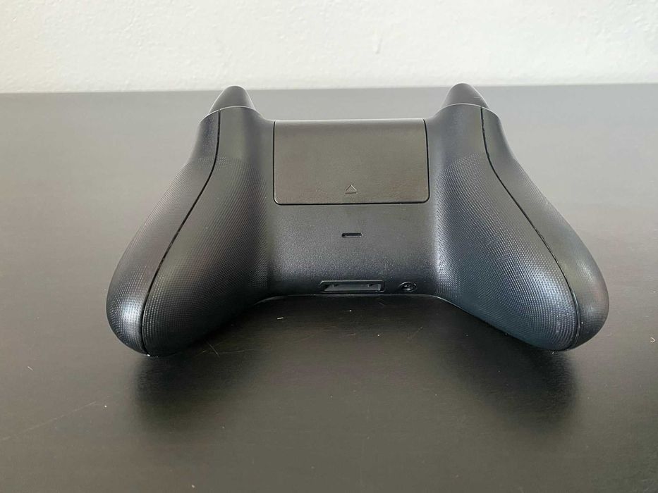 Comando XBOX Carbon Black
