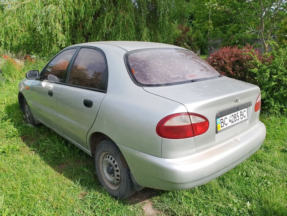 Продається автомобіль  Део Ланос