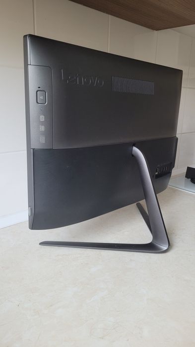 AiO Intel i7 + GPU AMD - Lenovo ideacentre 510 22ish - 16GB RAM ddr4