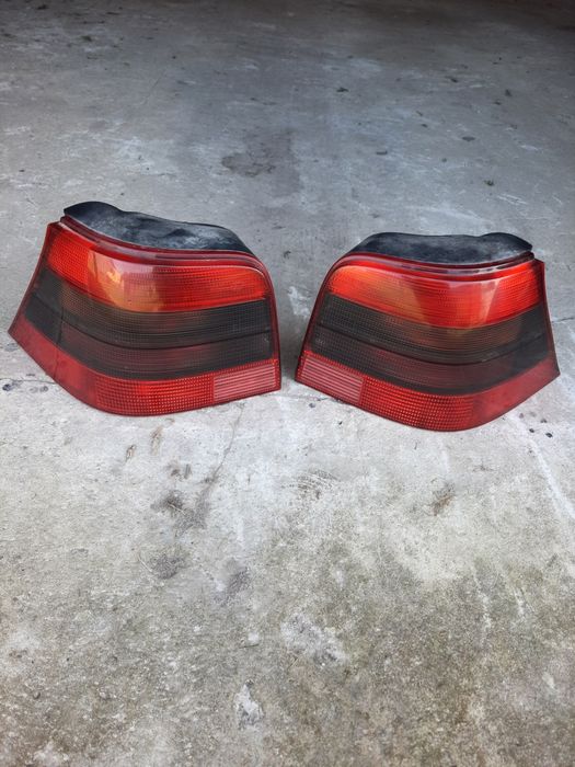 Задні стопи фари Volkswagen Golf 4 хетчбек