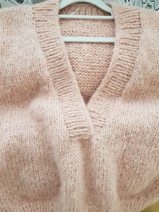 Sweter damski ręcznie robiony roz.S M