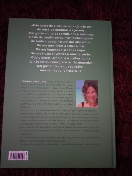 Livro 'Pelo Mundo com os Tachos'