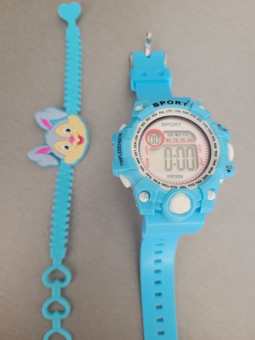 Zegarek z bransoletką