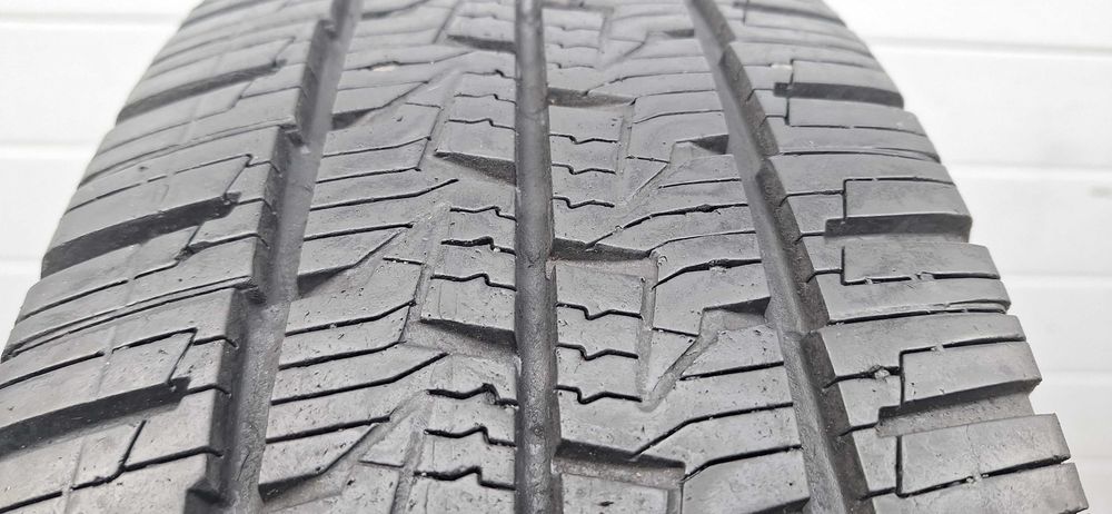 205/75R16C Continental VanContact 4 season  7,5m 22r