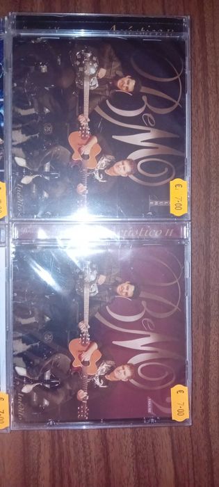 Música em Cd Concertos ao Vivo de Artistas Brasileiros.