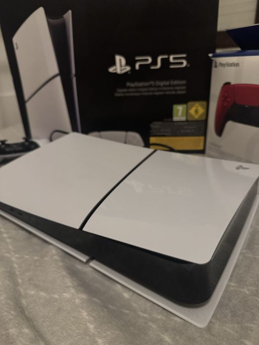 PlayStation 5 Digital edition com 2 comandos
