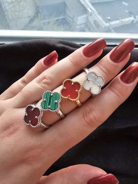 Каблучка Van Cleef