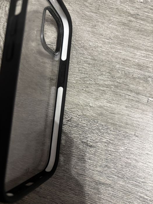 Etui do iphone 15 z mobilfix
