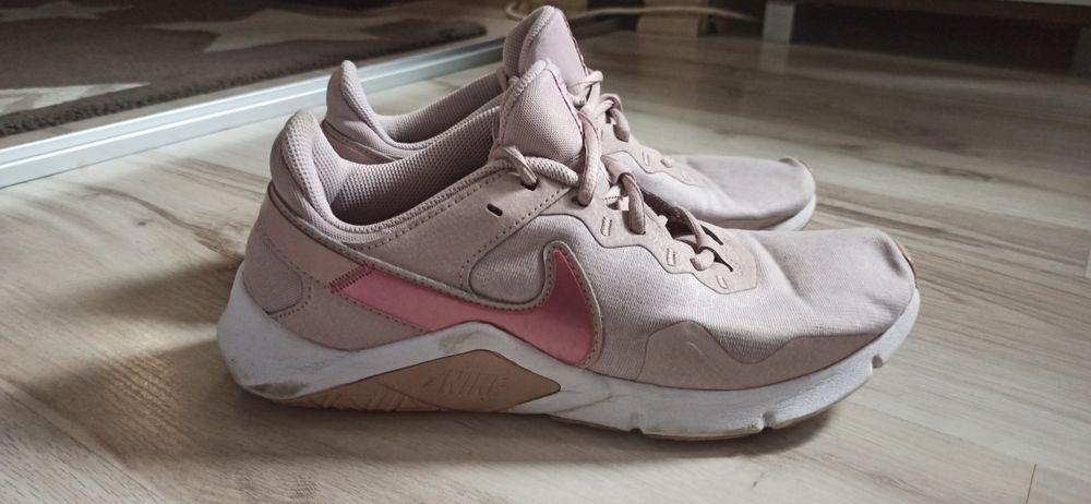 Buty sportowe Nike 40