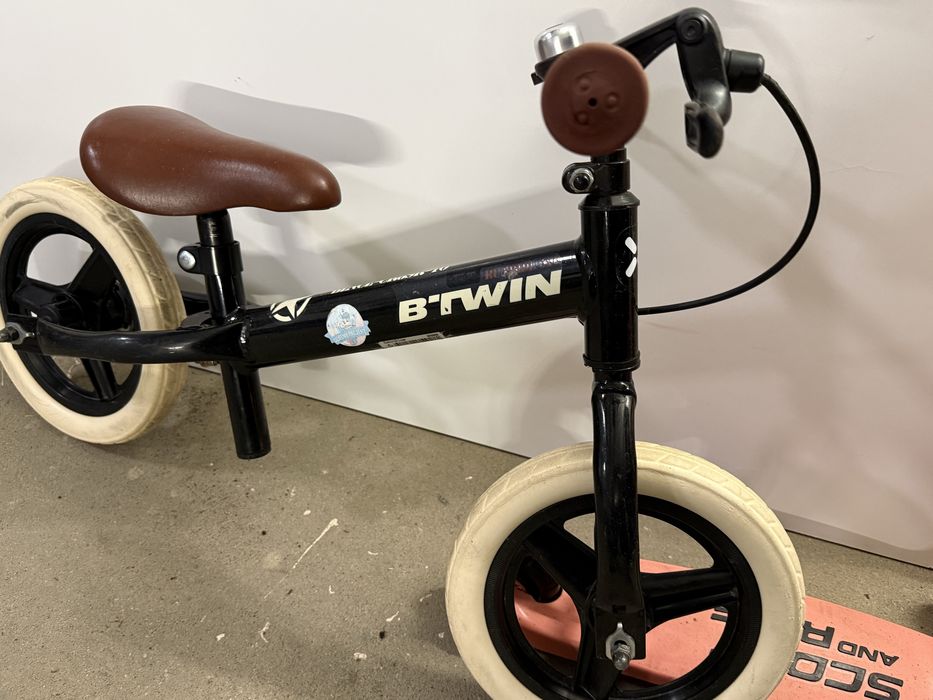 Rowerek biegowy b-twin