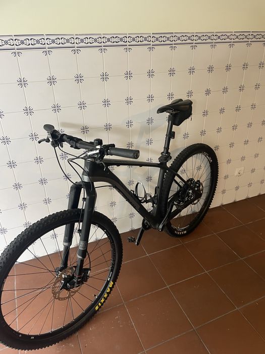Bicicleta btt, Canyon Carbono- Shimano XT - Tamanho L