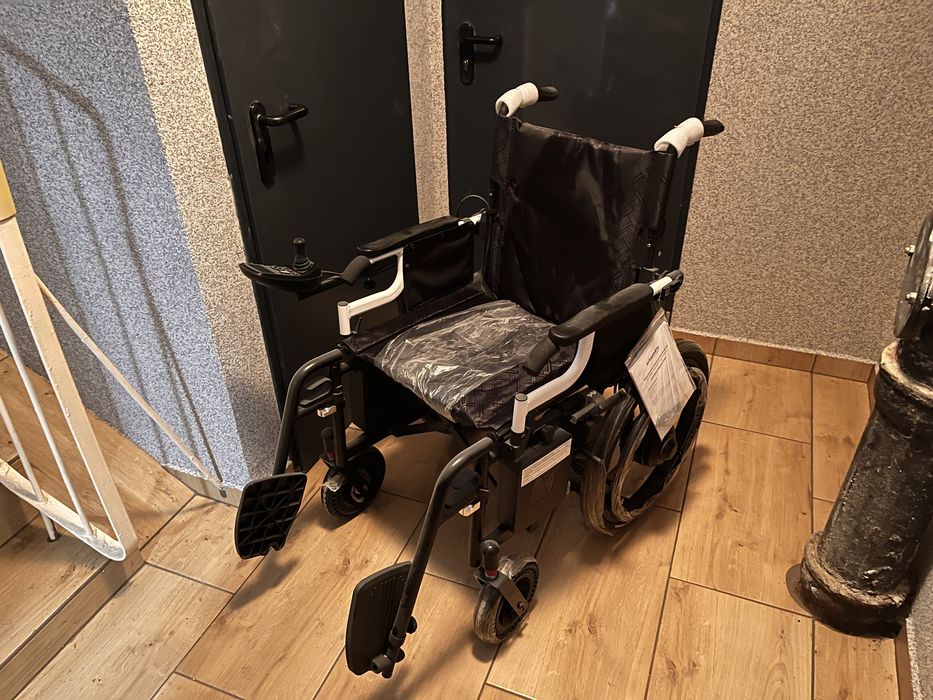 Wozek inwalidzki elektryczny Wheelie