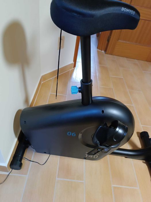 Bicicleta estática Domyos 140 - BEJA