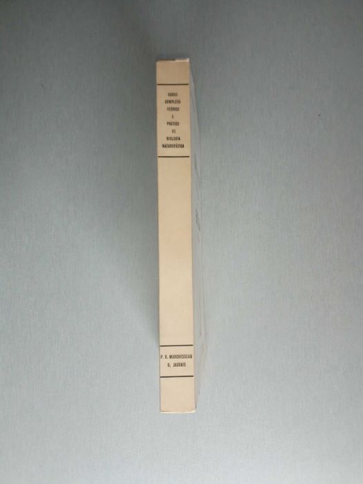 Livro "Curso Completo Teórico e Prático de Biologia Naturopática"