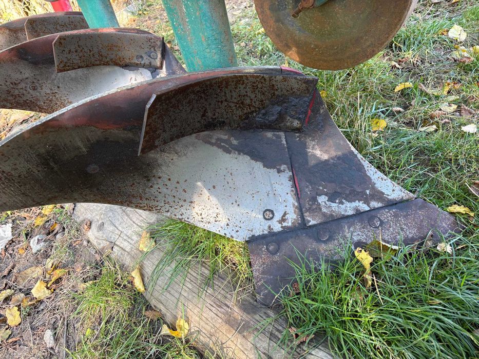 Pług 4 skibowy Wirax