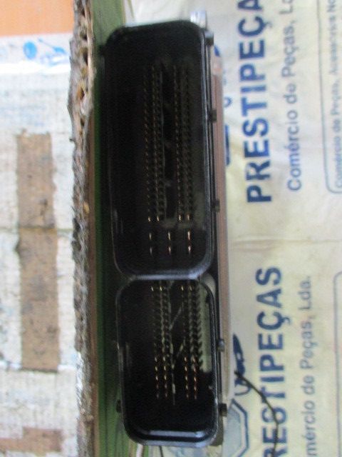 Centralina motor / ECU AUDI A6 (4F2, C6)