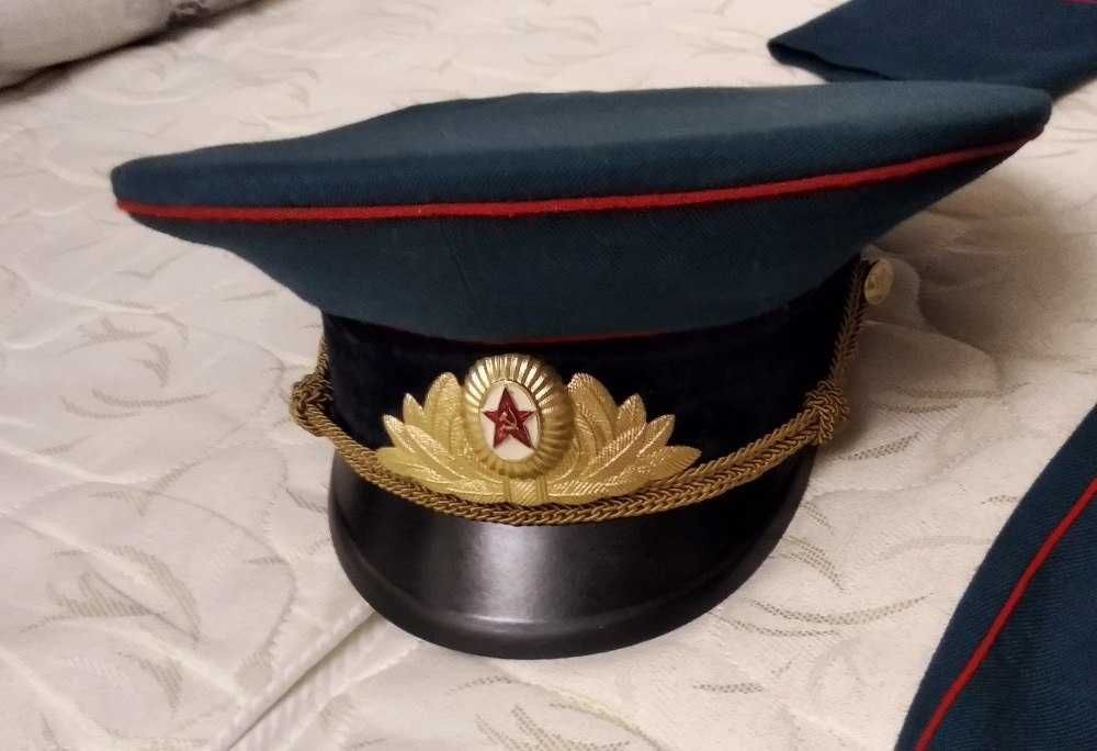 Фуражка парадная офицерская СССР 54 размер